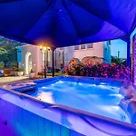 And With A Swimming Pool Sukosan, Zadar - 5906 בית הארחה 3*