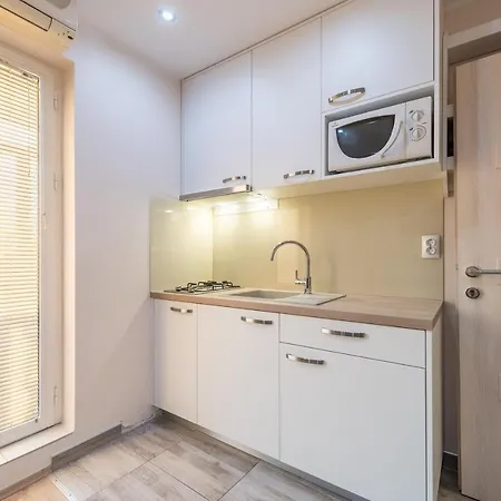 And With A Swimming Pool - Zadar - 5906 بيت ضيافة
